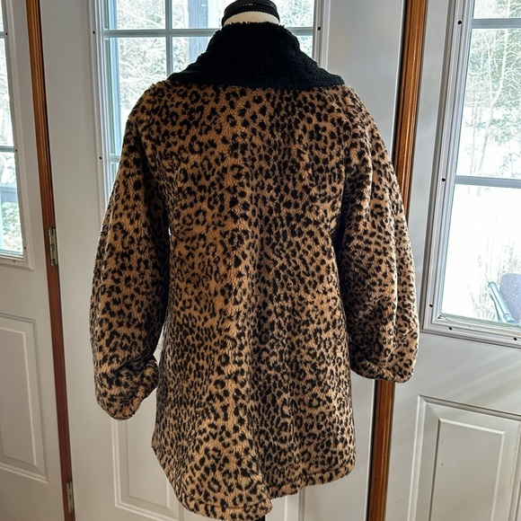Vintage Milton Funwear Leopard Print Fun Fur Coat - Picture 3 of 11